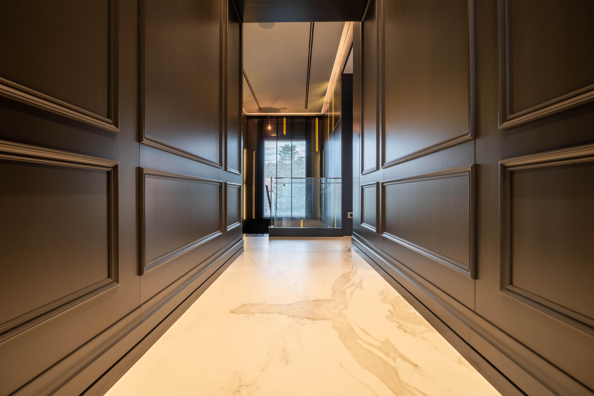 Aesthetic Transitional Spaces
