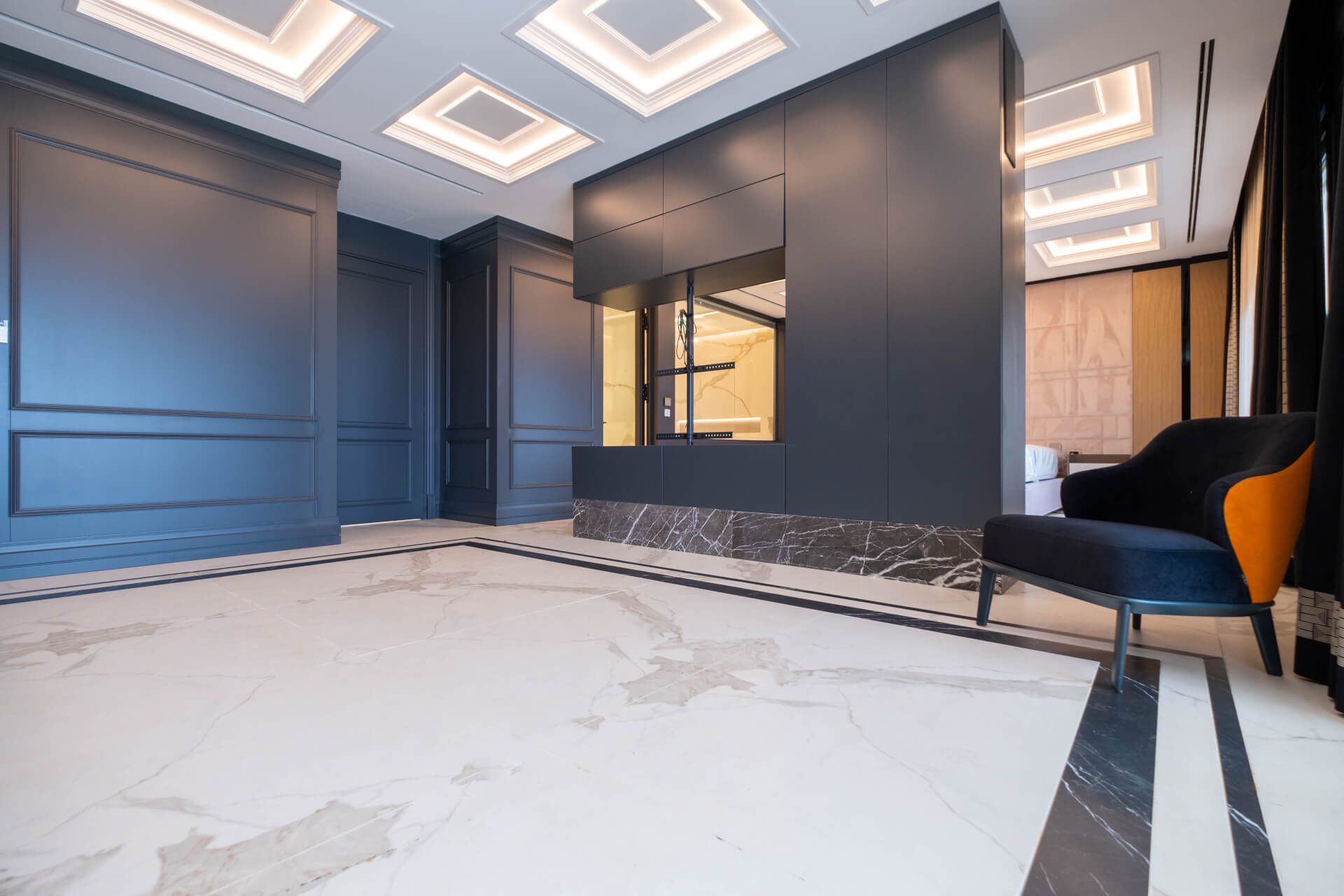 Black Frames, White Trim